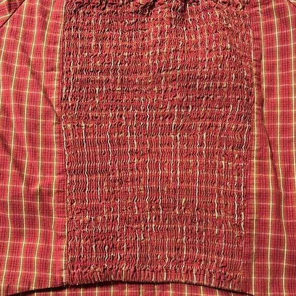 Levi's Red and Orange blouse perfect for pumpkin patch photos - Picture 5 of 5